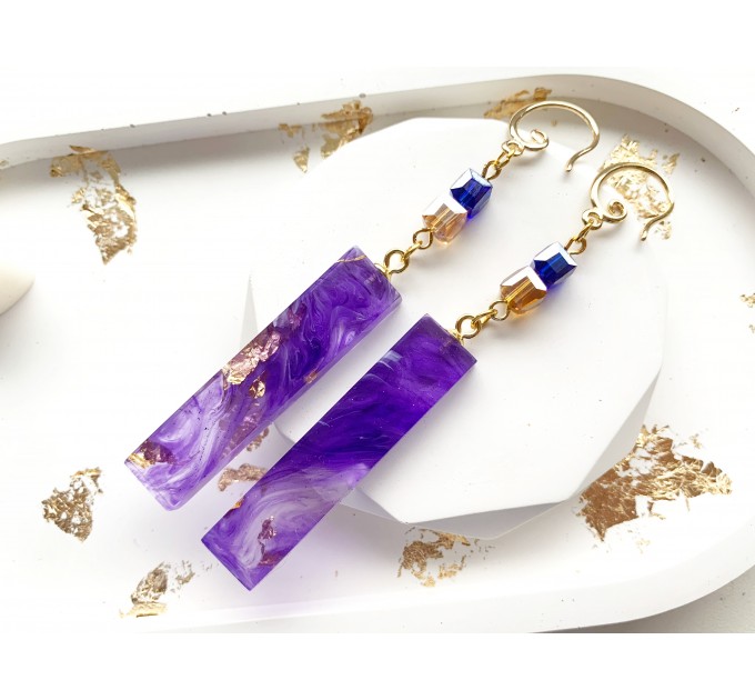 Dangle purple resin earrings • Geometric drop earrings • Resin jewelry • Resin earrings • Handmade jewelry