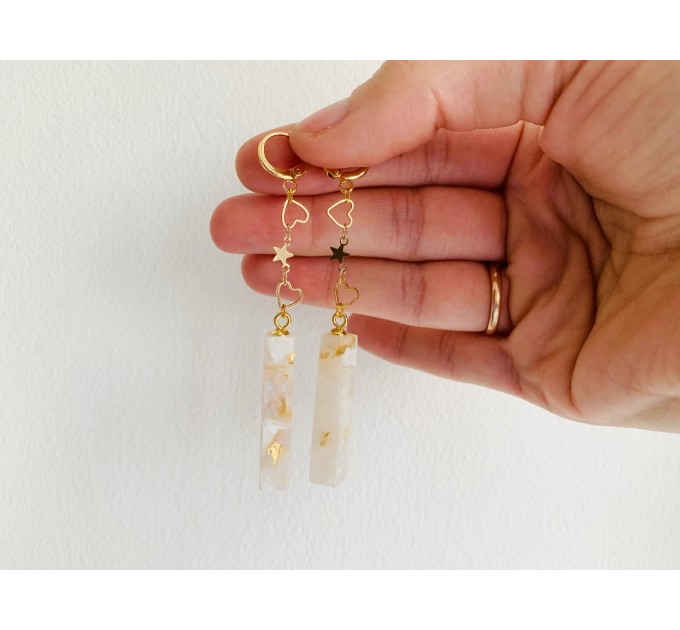 Resin earrings • Dangle white earrings with gold foil • Geometric drop earrings • Wedding resin jewelry • Resin earrings • Handmade jewelry