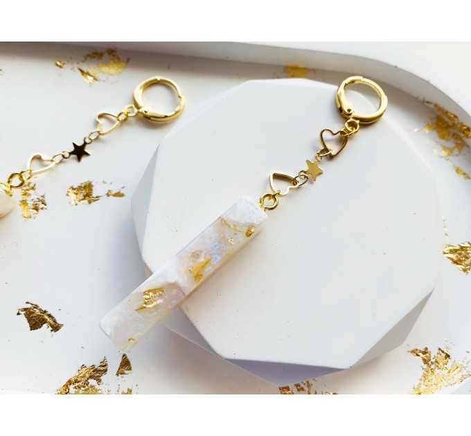 Resin earrings • Dangle white earrings with gold foil • Geometric drop earrings • Wedding resin jewelry • Resin earrings • Handmade jewelry