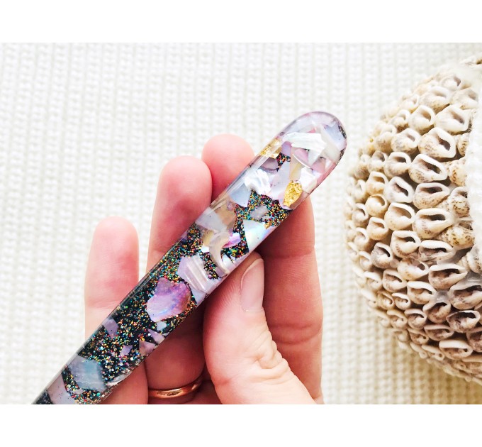 Pink hair stick with mother of pearl