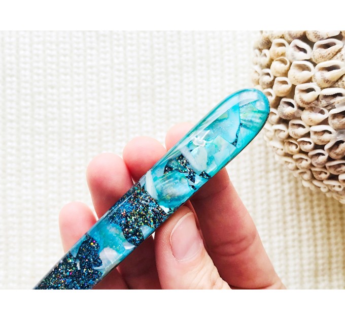 Short aqua blue hair stick with mother of pearl