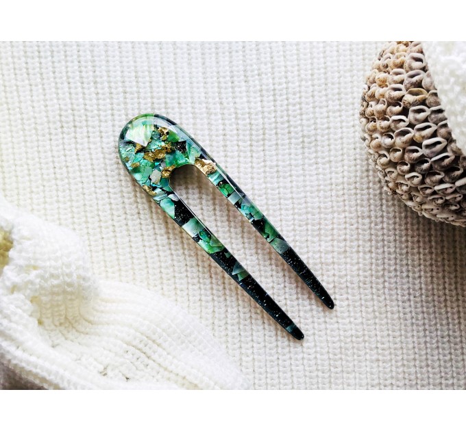 Hair fork with green seashells and wood