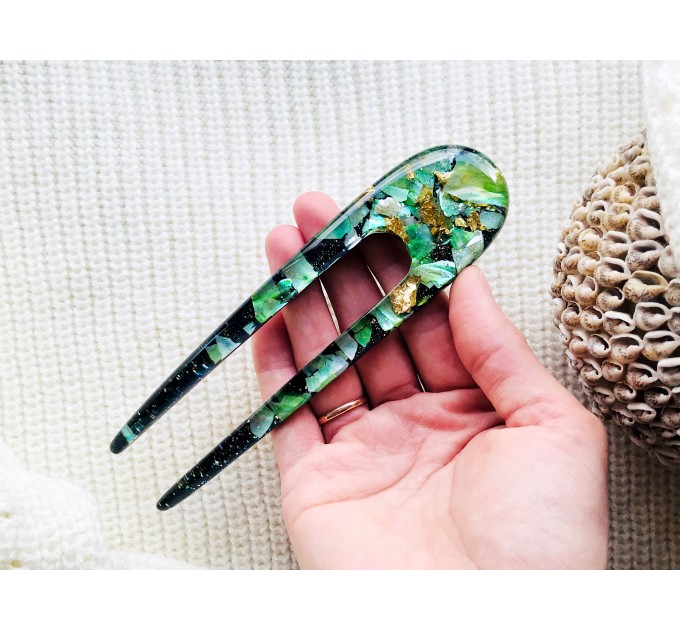 Hair fork with green seashells and wood