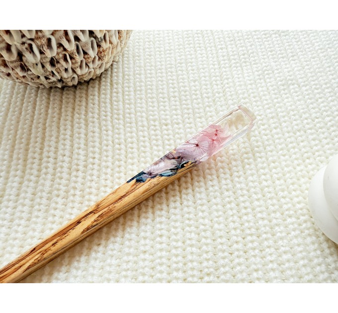 Wooden hair stick with purple flowers 